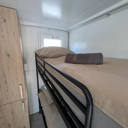 Secret Escape Houseboat Trancosonear Amsterdam 20 min